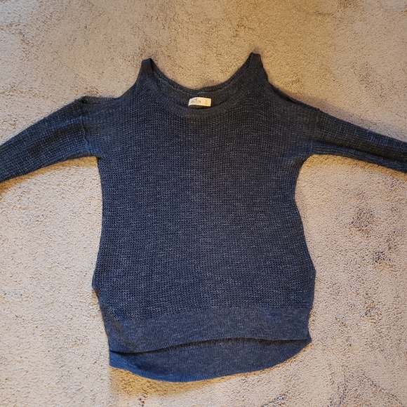 Hollister Cold Shoulder Sweater - Picture 1 of 4